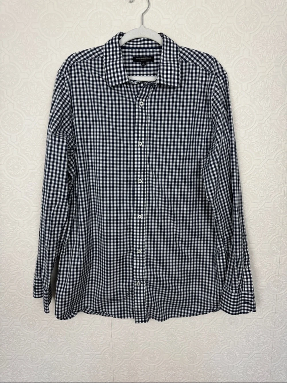 Banana‎ Republic Slim Fit Button Down Shirt Mens XL Blue White Gingham Stretch